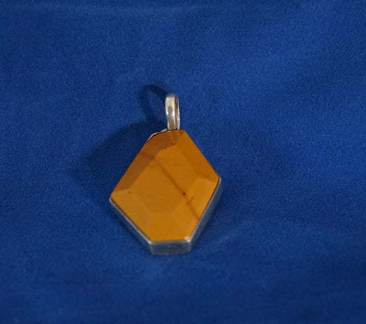 Natural Yellow Zed Pendant